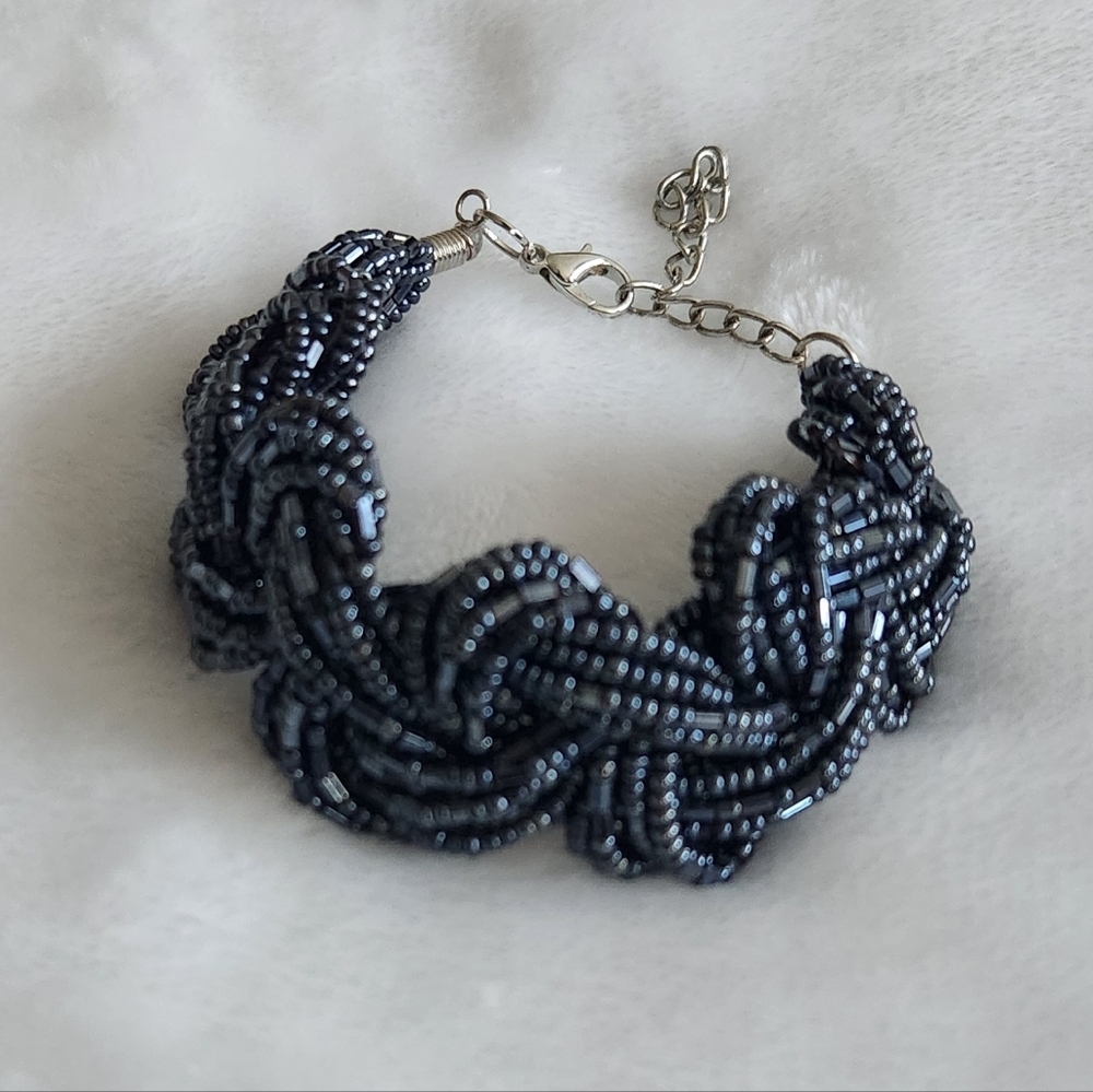 🖤Elegant Black Beaded Bracelet – Thick, Glamorous Statement – Preowned - Picture 3 of 16